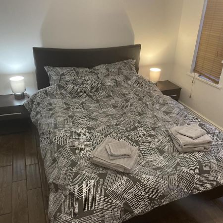 Beautiful Apartment Right Off Of Broadway Market London Exteriör bild