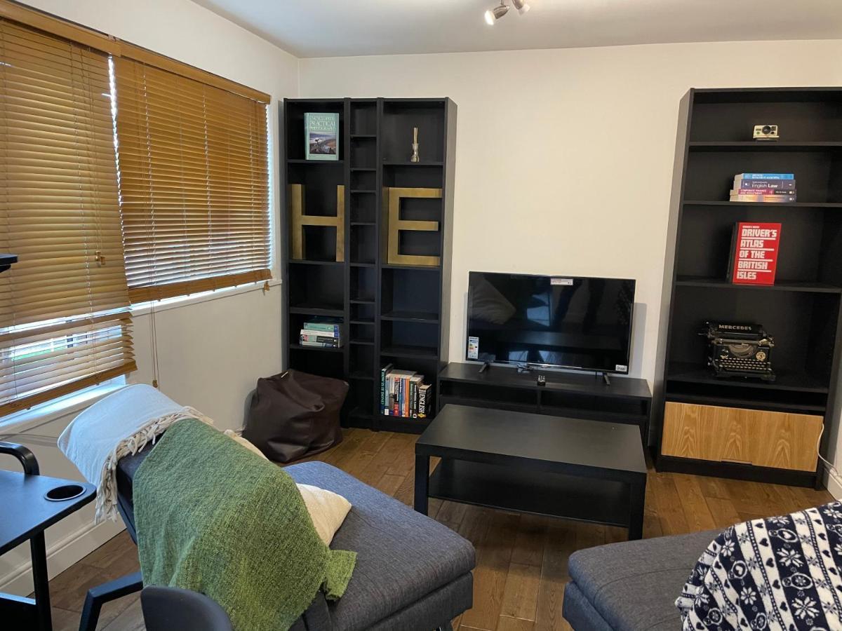 Beautiful Apartment Right Off Of Broadway Market London Exteriör bild