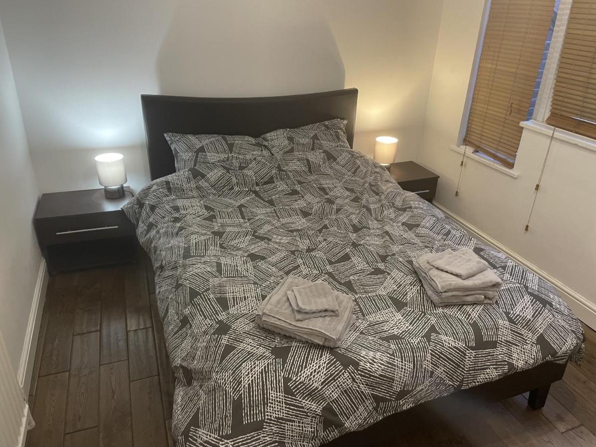 Beautiful Apartment Right Off Of Broadway Market London Exteriör bild